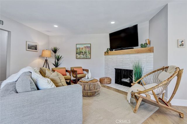 11912 Mccune, Los Angeles, CA 90066