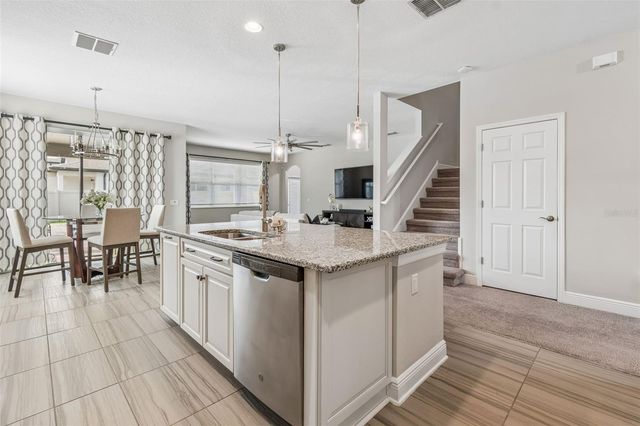 19328 BREYNIA DR, Lutz, FL 33558