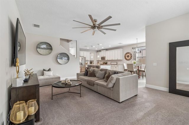 19328 BREYNIA DR, Lutz, FL 33558