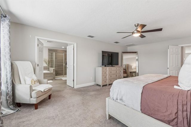 19328 BREYNIA DR, Lutz, FL 33558