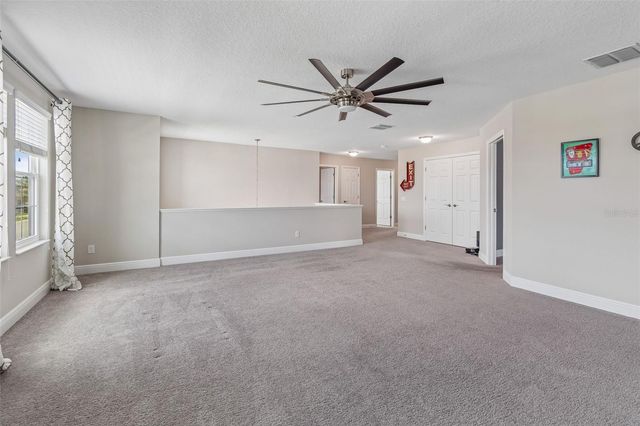 19328 BREYNIA DR, Lutz, FL 33558