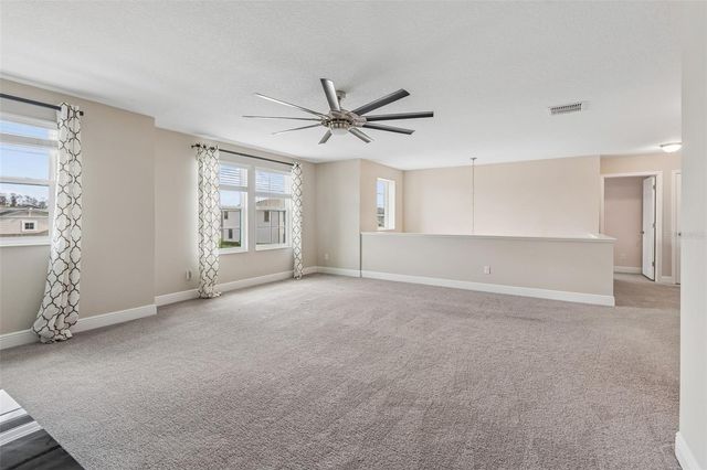 19328 BREYNIA DR, Lutz, FL 33558