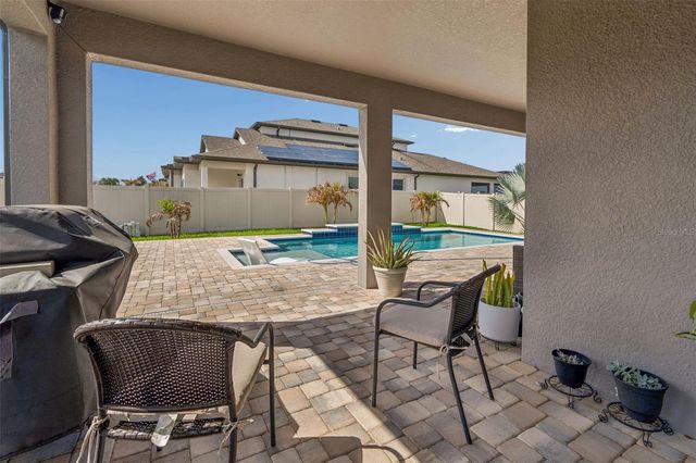 19328 BREYNIA DR, Lutz, FL 33558