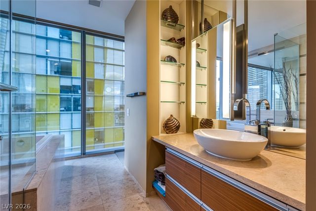 3722 Las Vegas Boulevard 1107, Las Vegas, NV 89158