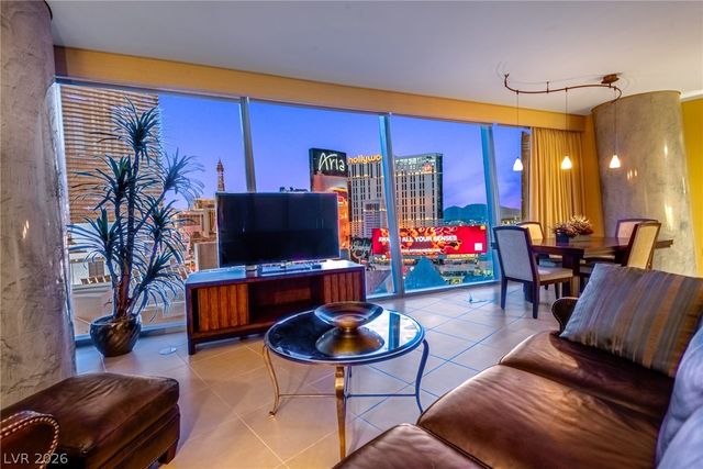 3722 Las Vegas Boulevard 1107, Las Vegas, NV 89158