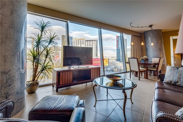 3722 Las Vegas Boulevard 1107, Las Vegas, NV 89158