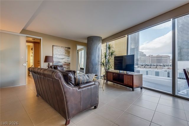 3722 Las Vegas Boulevard 1107, Las Vegas, NV 89158