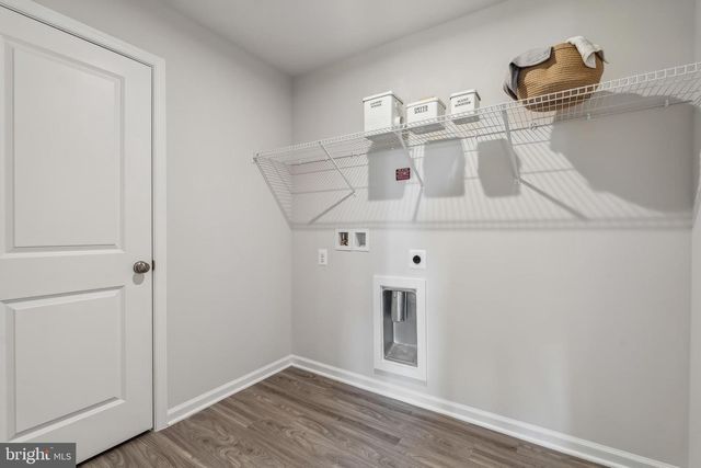 94 TIPTON RD, Charles Town, WV 25414