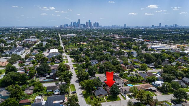 1012 Joyce Street, Houston, TX 77009