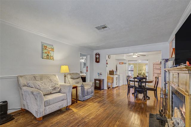 1012 Joyce Street, Houston, TX 77009