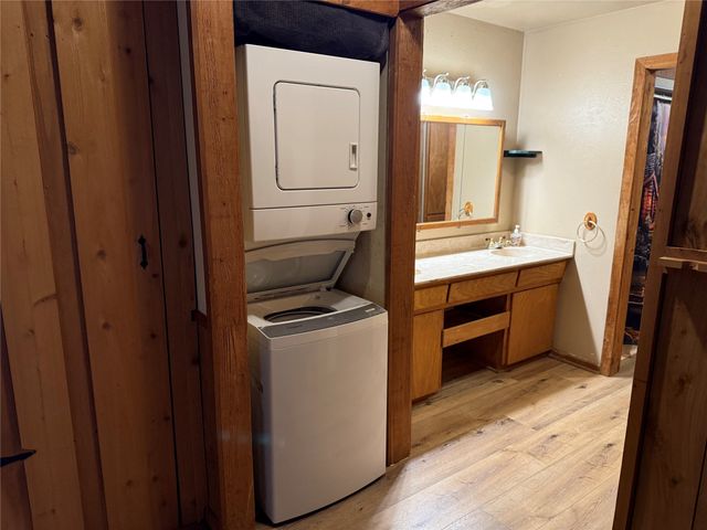 1533 Willow Drive, Wills Point, TX 75169