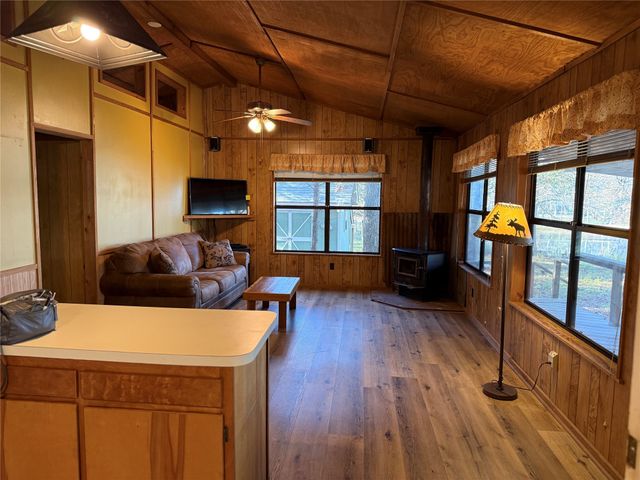 1533 Willow Drive, Wills Point, TX 75169