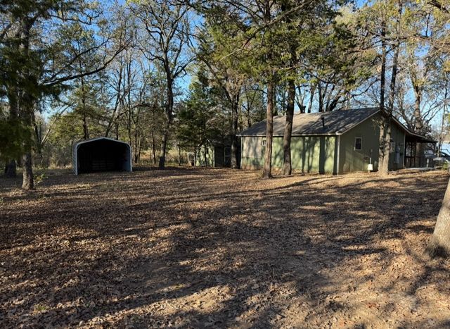 1533 Willow Drive, Wills Point, TX 75169