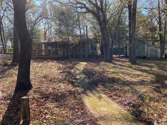 1533 Willow Drive, Wills Point, TX 75169