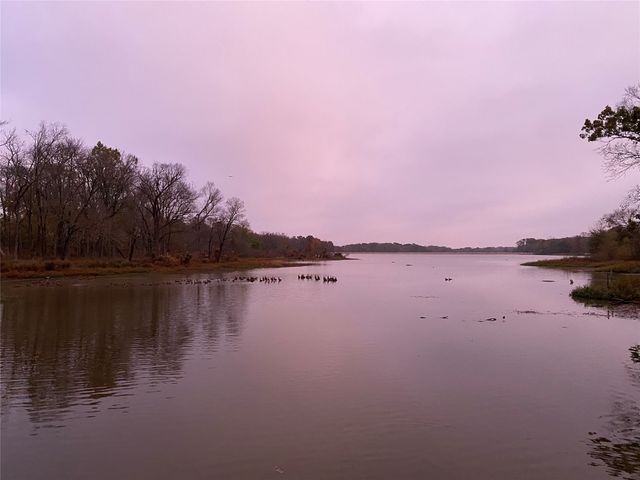 1533 Willow Drive, Wills Point, TX 75169