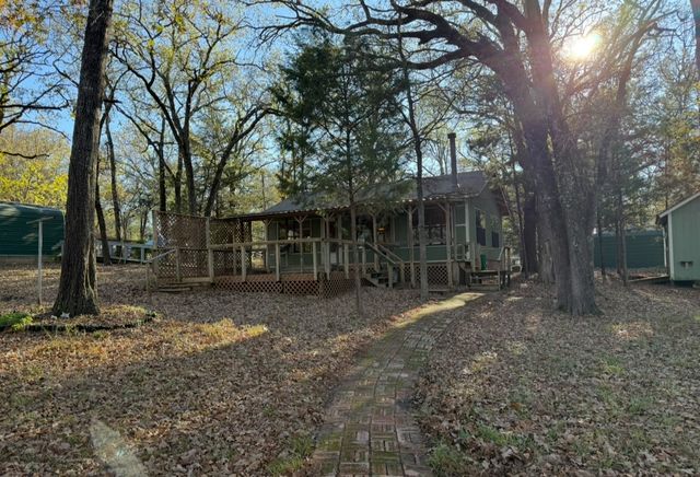 1533 Willow Drive, Wills Point, TX 75169