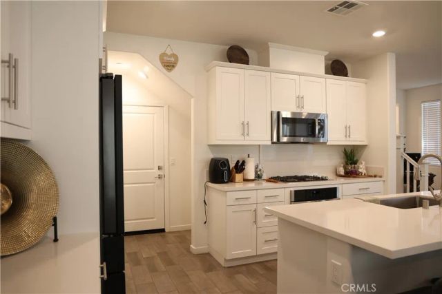 16255 Castello 2, Fontana, CA 92336