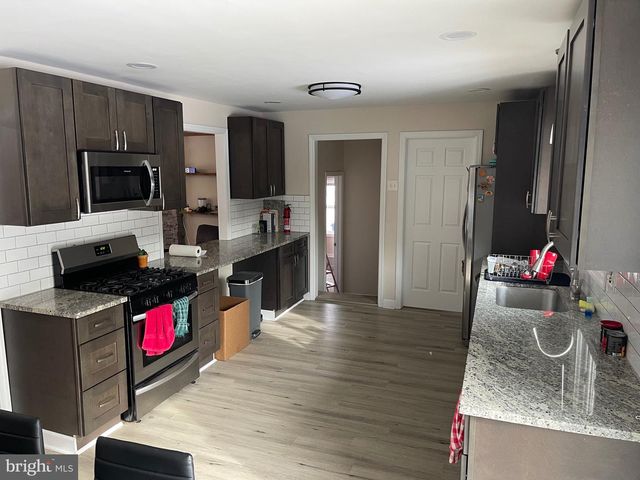 318 RIDGE RD, Browns Mills, NJ 08015