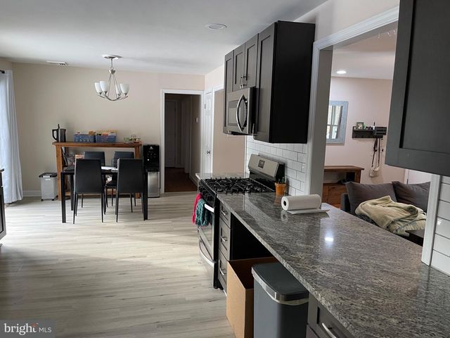 318 RIDGE RD, Browns Mills, NJ 08015