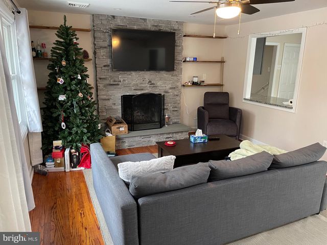 318 RIDGE RD, Browns Mills, NJ 08015