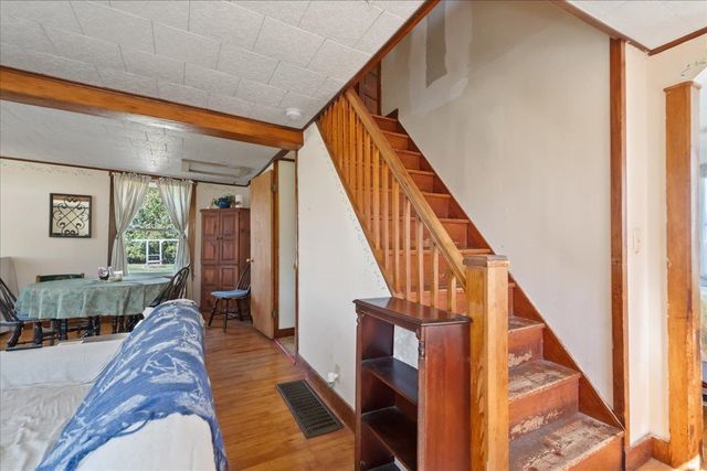 251 Hunt Road, New Haven, VT 05472