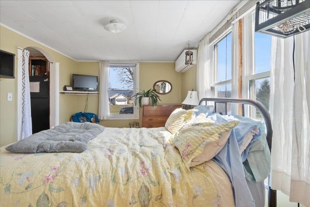 251 Hunt Road, New Haven, VT 05472