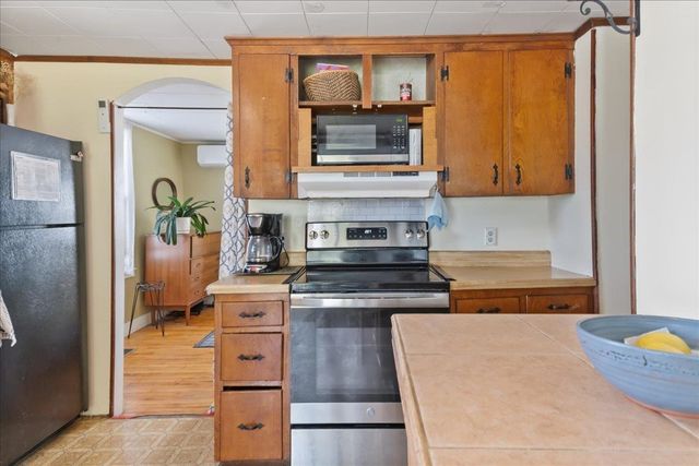 251 Hunt Road, New Haven, VT 05472