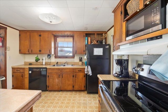251 Hunt Road, New Haven, VT 05472