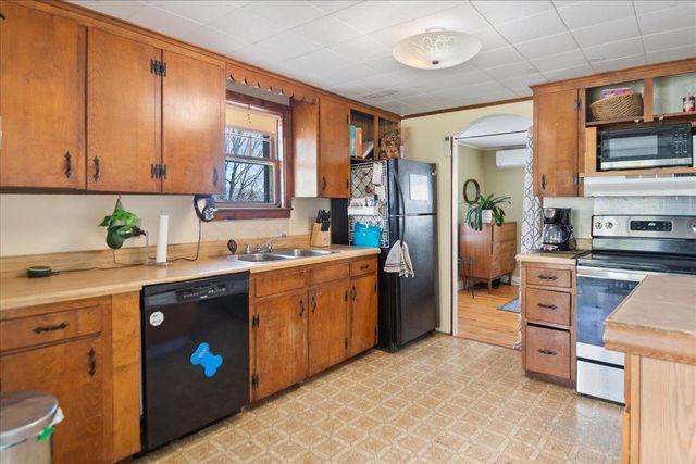 251 Hunt Road, New Haven, VT 05472