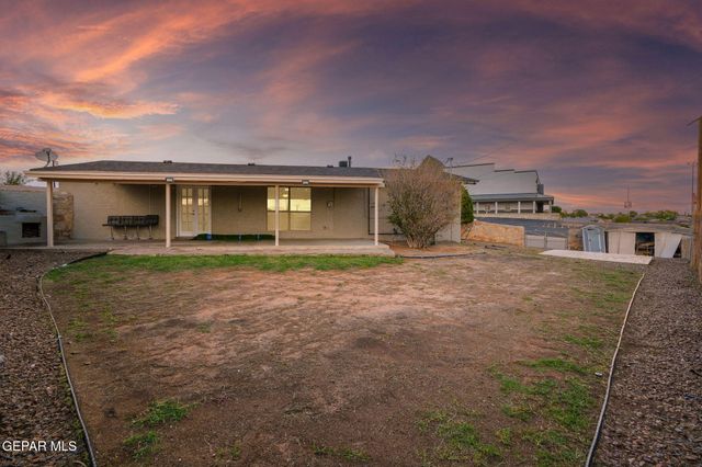 7936 Dogwood Street, El Paso, TX 79925