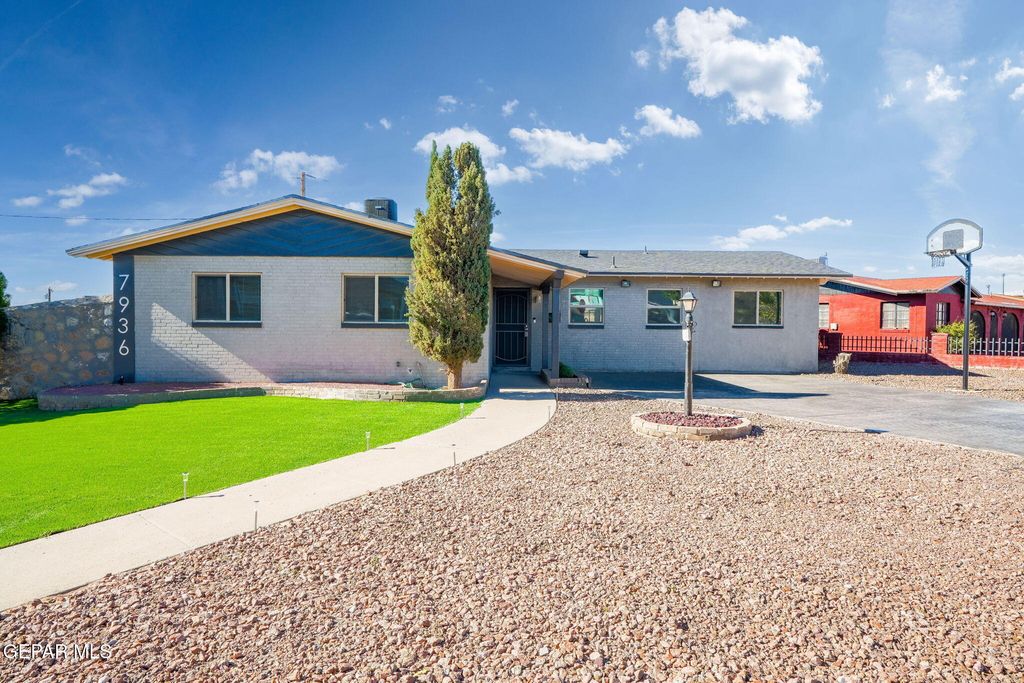 7936 Dogwood Street, El Paso, TX 79925