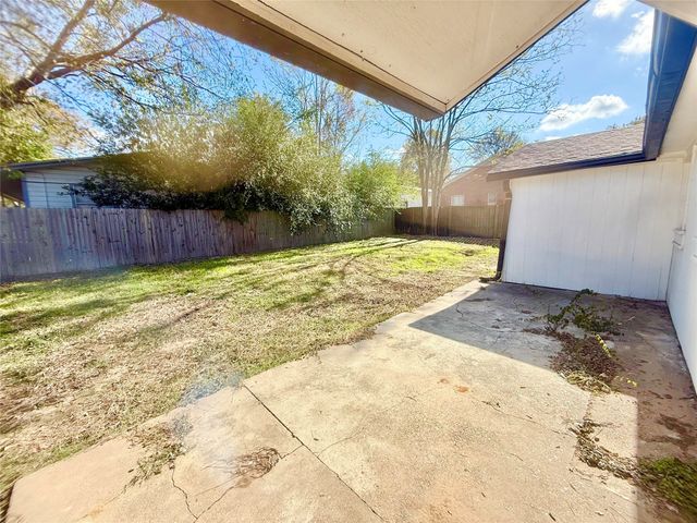 230 Napp, De Kalb, TX 75559