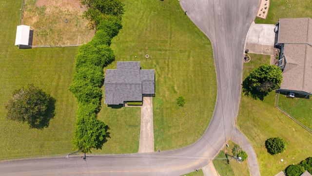 147 Luckyleaf Trail NE, Cleveland, TN 37323
