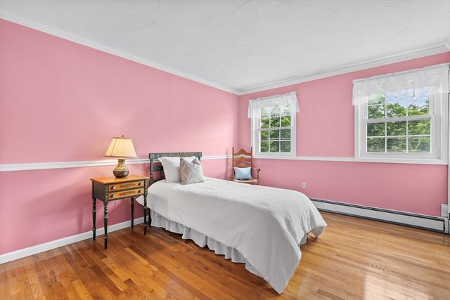 799 Hanover St, Hanover, MA 02339