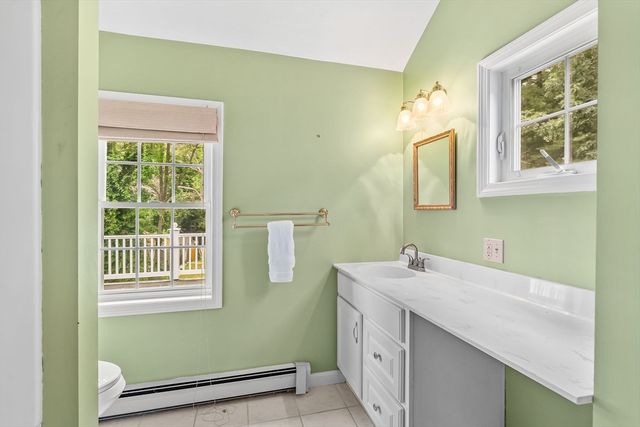 799 Hanover St, Hanover, MA 02339