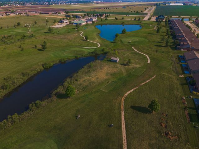 1922 Dunraven Road, Bloomington, IL 61704