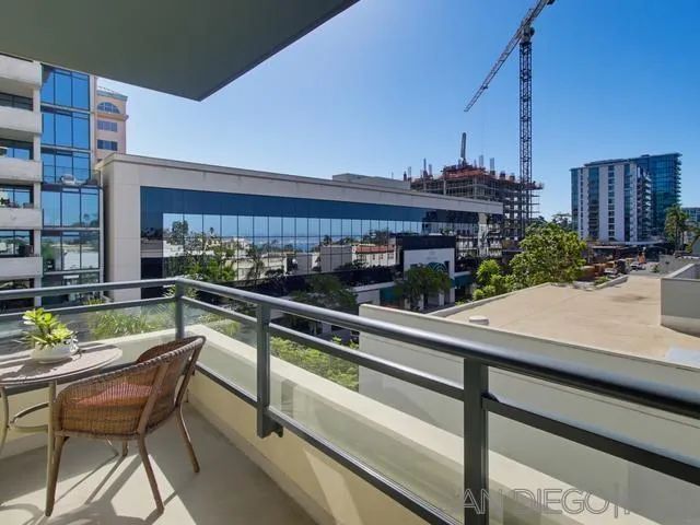 475 Redwood St 403, San Diego, CA 92103