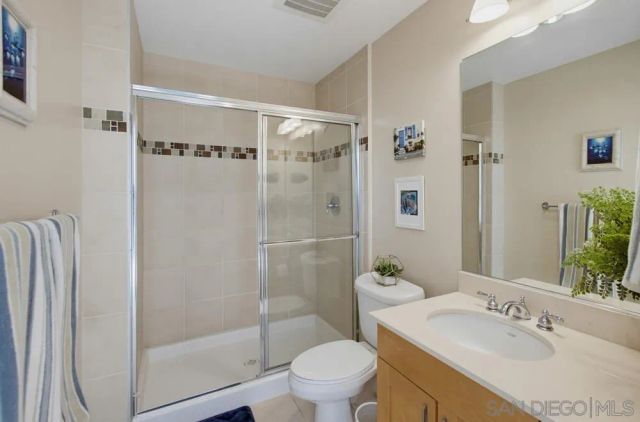 475 Redwood St 403, San Diego, CA 92103