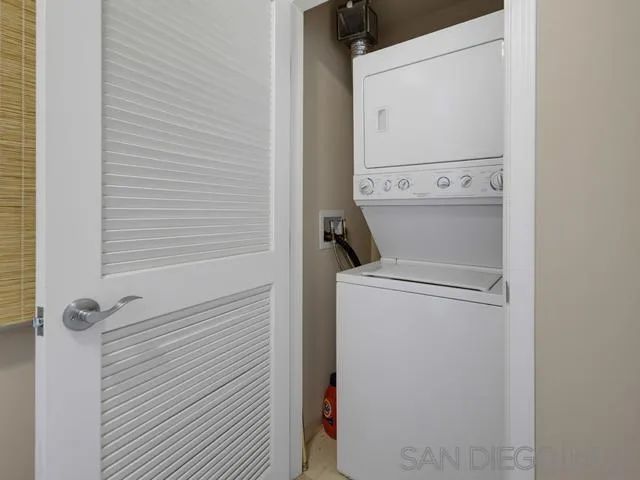 475 Redwood St 403, San Diego, CA 92103
