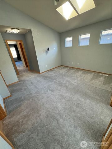 4127 Galena Street SE, Lacey, WA 98503