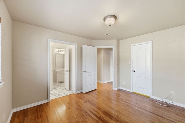 2533 Green Oak Drive, Carrollton, TX 75010