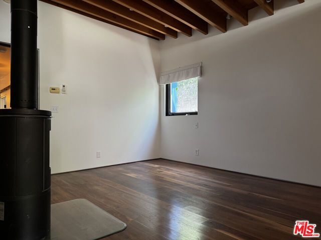 2257 Earl Street, Los Angeles, CA 90039