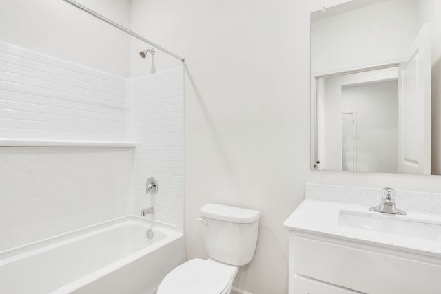 14561 S Greenbriar Drive, Plainfield, IL 60544