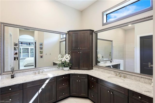 9431 Galliano TER, Naples, FL 34119