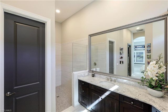 9431 Galliano TER, Naples, FL 34119