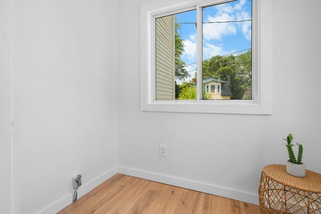 16 Spring Street, Franklin, NH 03235