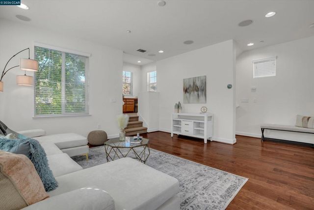2900 Calico Cmn, Livermore, CA 94551