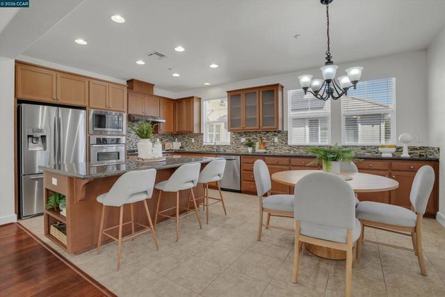 2900 Calico Cmn, Livermore, CA 94551