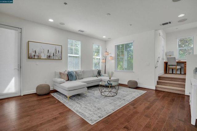 2900 Calico Cmn, Livermore, CA 94551
