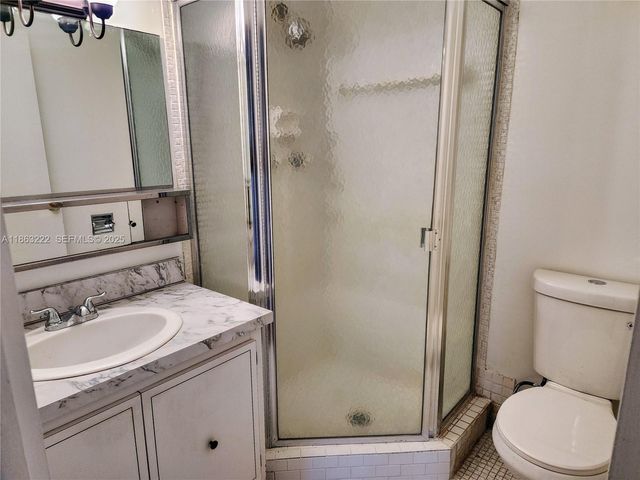 5071 W Oakland Park Boulevard 103, Lauderdale Lakes, FL 33313